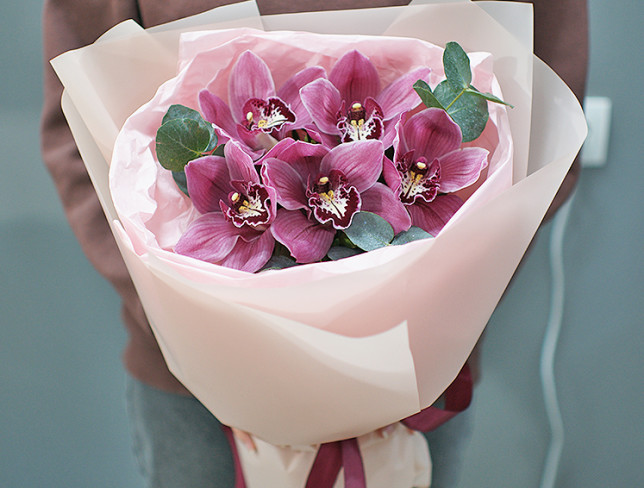 Букет из розовых орхидей Фото